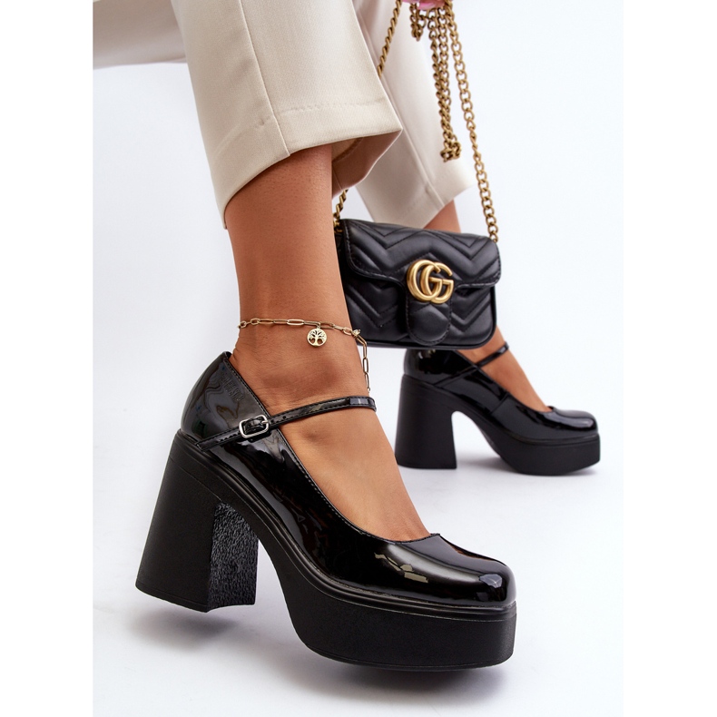 Chaussures En Cuir Verni Pour Femme Sur Plateforme Et Talon Haut Big Star NN274004 Noir 2