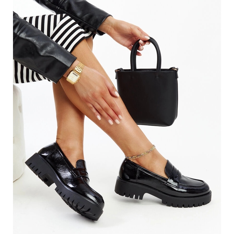 Mocassins en cuir noir 1