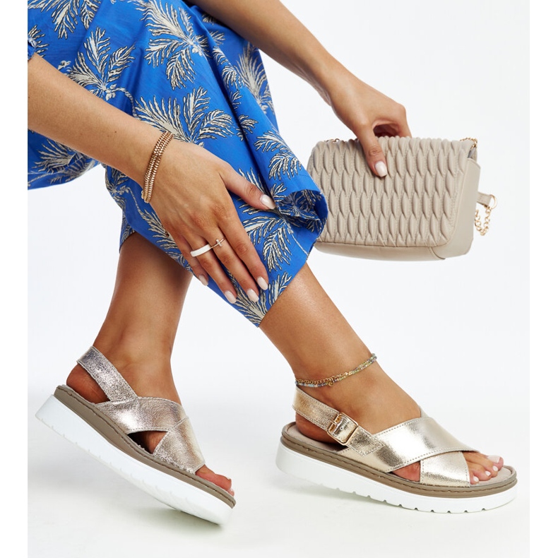 Sandales à plateforme en cuir doré Ithar d'or 1