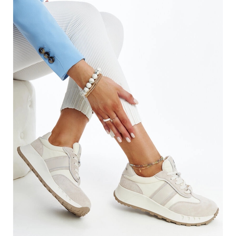 Baskets en cuir gris par Nahas 1