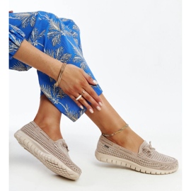 Mocassins en cuir beige avec noeud brun 1