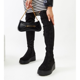 Bottes compensées longues noires par Nafeesa le noir 2