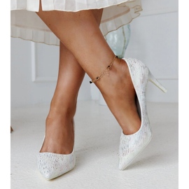 Talons hauts métallisés argentés avec insert Gantier en cuir 2