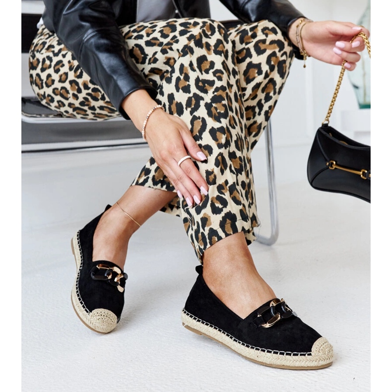 Espadrilles noires avec chaîne de Radwan le noir 1 Espadrilles noires avec chaîne de Radwan le noir 1