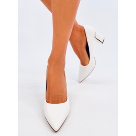 Laurents Escarpins blancs à talon aiguille blanche 1