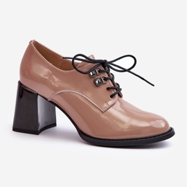 Vinceza Chaussures à talons hauts vernies Nelione pour femme beiges 1