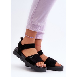 Sandales en daim pour femmes sur la plateforme Big Star NN274700 noir le noir 2