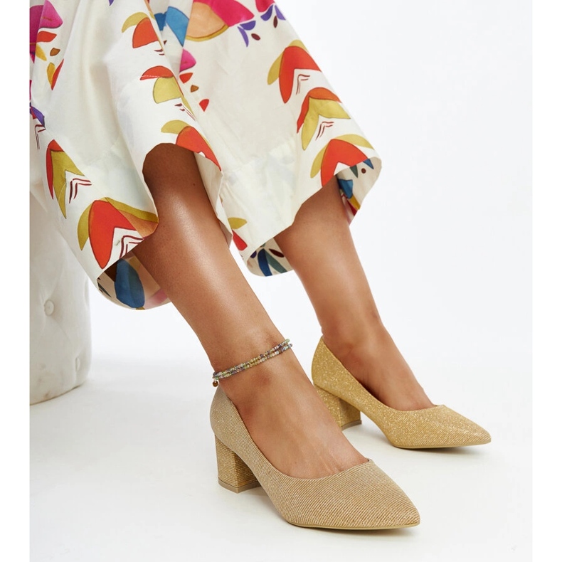 Escarpins à talons hauts brillants dorés Laity 1