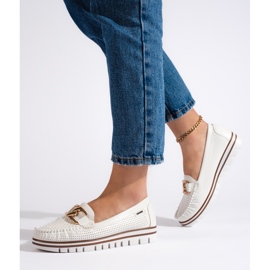 Goodin Mocassins blancs ajourés sur la plateforme blanche 1 Goodin Mocassins blancs ajourés sur la plateforme blanche 1