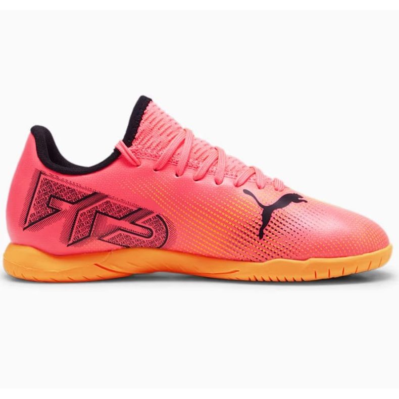 Chaussures de football Puma Future 7 Play It 107739-03 rose 1