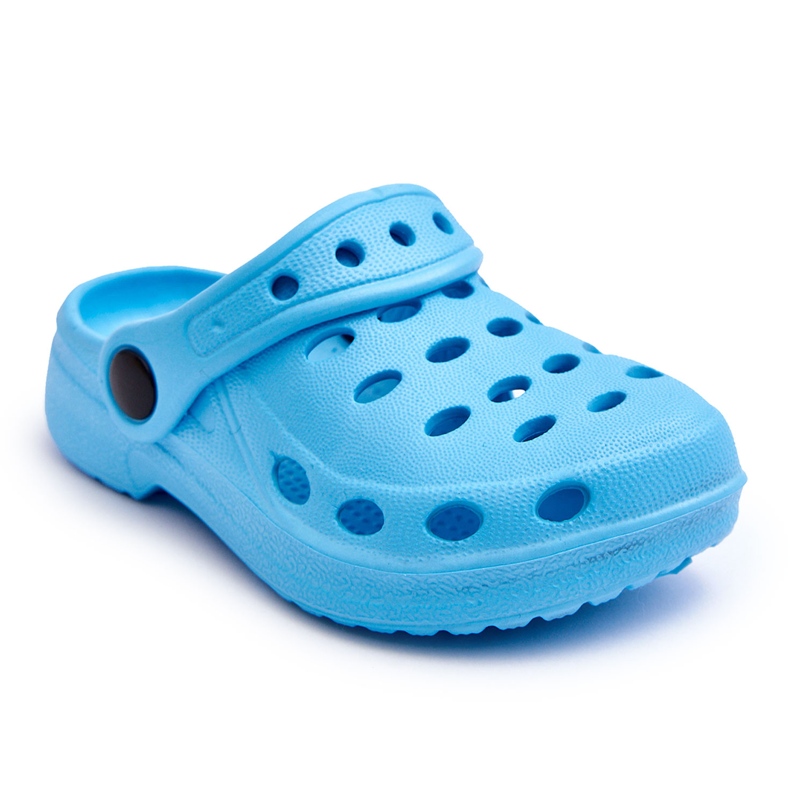 Les tongs en mousse bleu clair 4