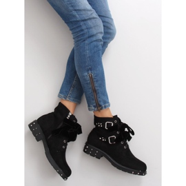 Bottes élégantes à clous CLS-30 Noir 1