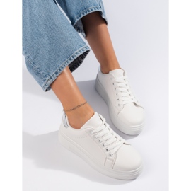 Chaussures de sport blanches pour femmes 1