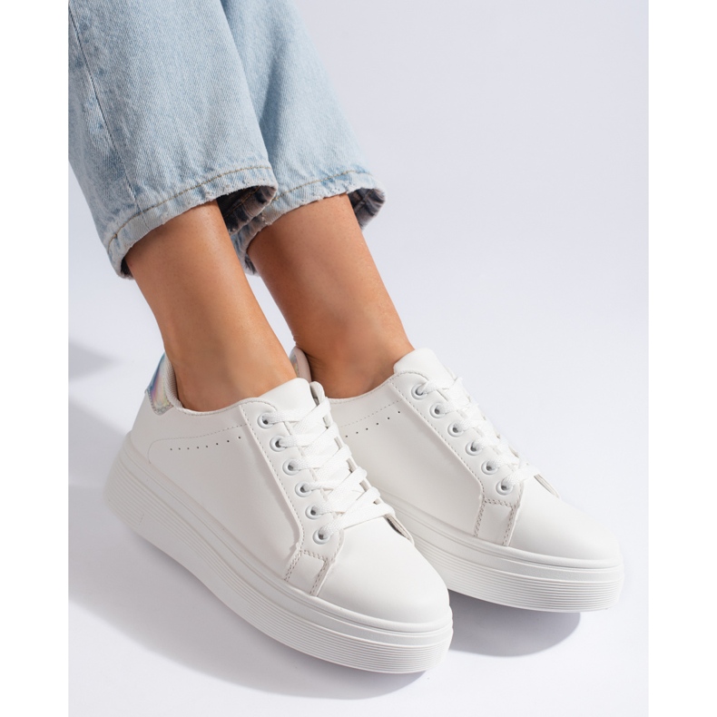 Chaussures de sport blanches pour femmes 1