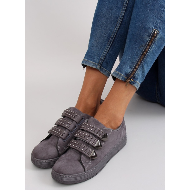Baskets à clous 16-582 Gris 2