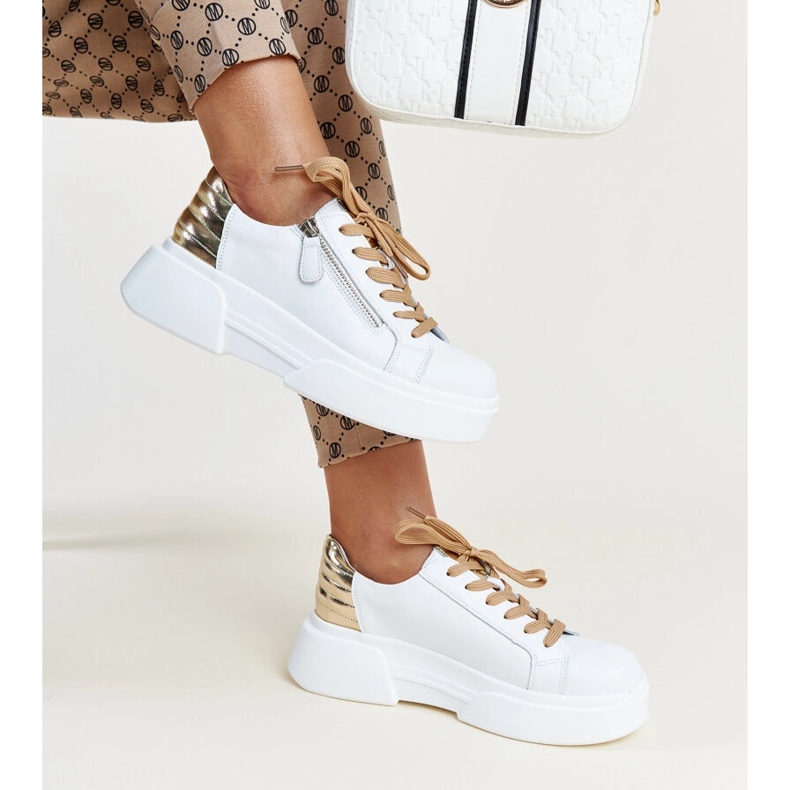 Chaussures en cuir blanc avec fermeture éclair décorative 1