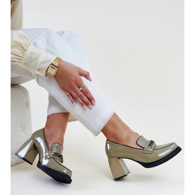 Chaussures en cuir verni vert à talon haut Vinceza 1