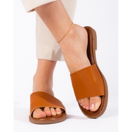 Claquettes plates femme camel brun 4