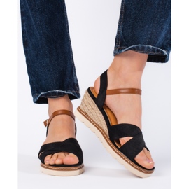 Sandales compensées noires pour femme 1