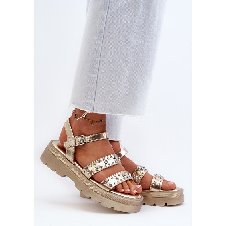 Sandales décorées pour femmes en cuir écologique doré Arcida 2