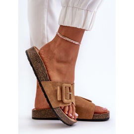 Tongs Femme Eco Daim Camel Laeltia Avec Boucle brun 8