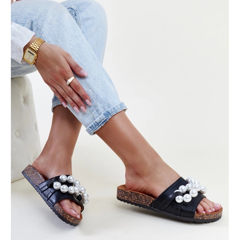 Tongs noires à semelle en liège avec perles Zlatna le noir 1 Tongs noires à semelle en liège avec perles Zlatna le noir 1