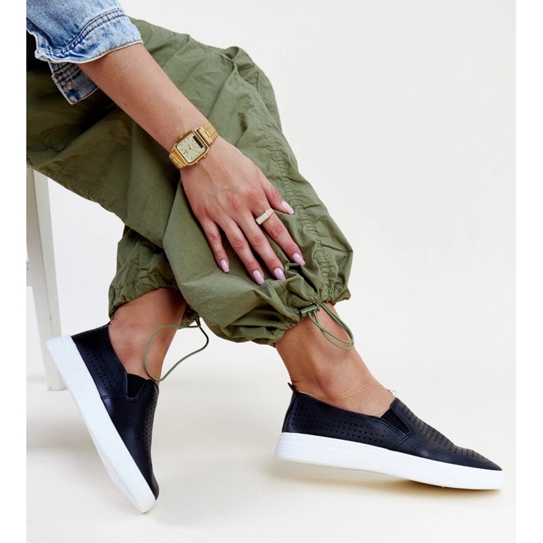 Baskets slip-on ajourées noires Dafina le noir 1