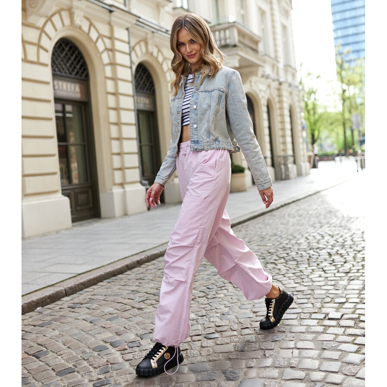 Baskets noires et dorées à semelle massive Bionda 1