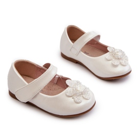 Miss Ballerines pour enfants avec fermeture velcro et décoration, blanches 4 Miss Ballerines pour enfants avec fermeture velcro et décoration, blanches 4