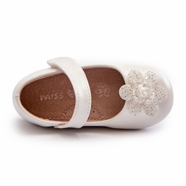 Miss Ballerines pour enfants avec fermeture velcro et décoration, blanches 3 Miss Ballerines pour enfants avec fermeture velcro et décoration, blanches 3