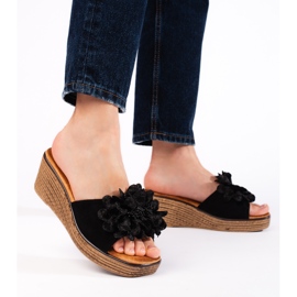 Mules compensées en daim noir 2
