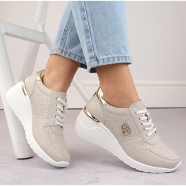 Chaussures compensées de sport en cuir pour femme, beige S.Barski LR810 1