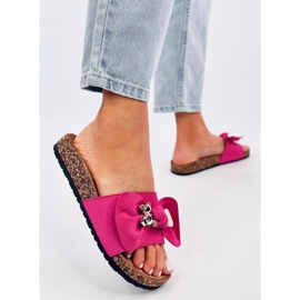 Loups Chaussons en liège Fuchsia avec un ours en peluche rose 3
