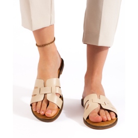 Tongs beiges classiques pour femmes 4