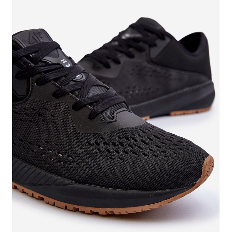 Chaussures de sport pour hommes 4F 4FRSS24FSPOM055 noir le noir 2