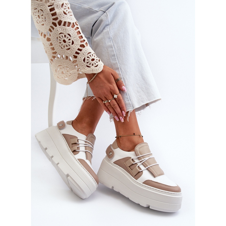 Zazoo 1833, Baskets en Cuir à Semelle Massive pour Femme, Beige et Blanc 1