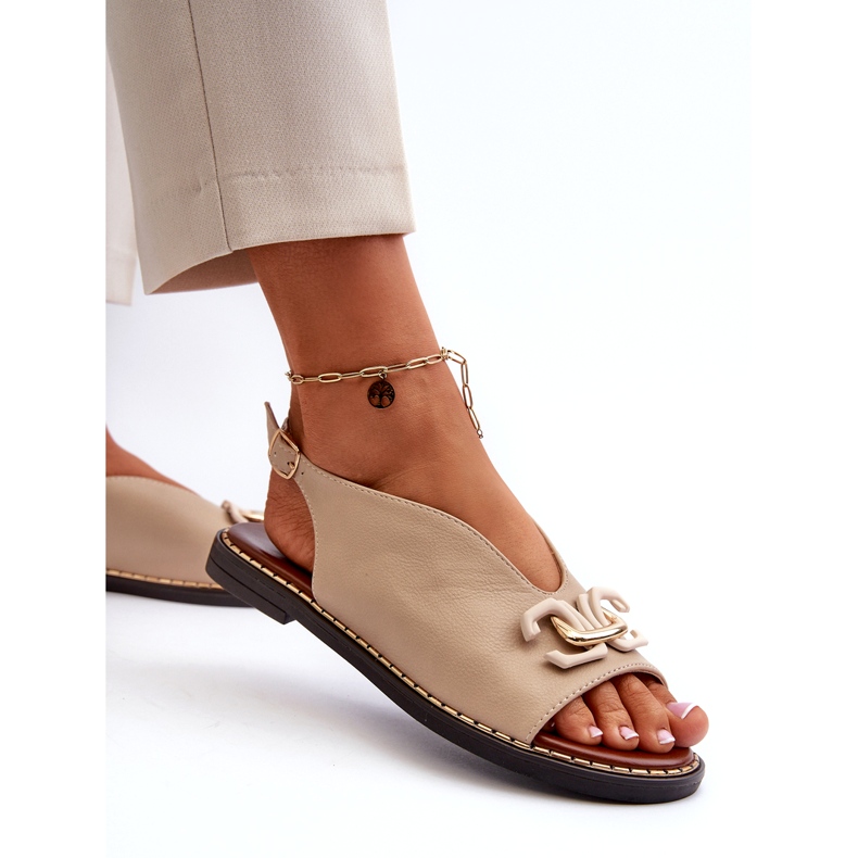 Sandales à talons plats pour femmes avec décoration Jezzi beige 2