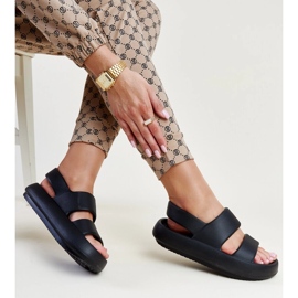 Sandales Attiana noires 1