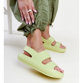 Sandales Attiana vertes 1