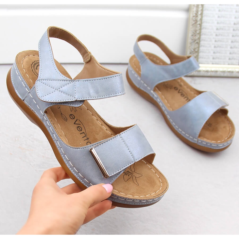 Sandales confortables pour femmes avec velcro, bleu eVento 0146 1