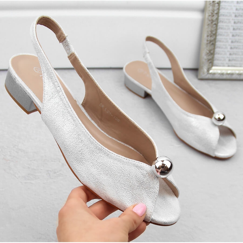 Sandales à talons bas femme argentées T.Sokolski 136 1