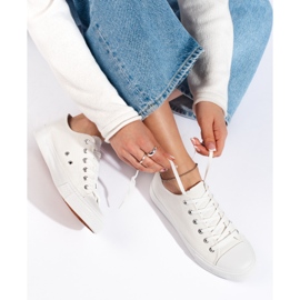 Baskets blanches classiques pour femmes Shelovet 1