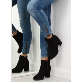 Bottes à talons hauts avec un volant m269p Noir le noir 3