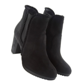Bottes à talons hauts avec un volant m269p Noir le noir 5