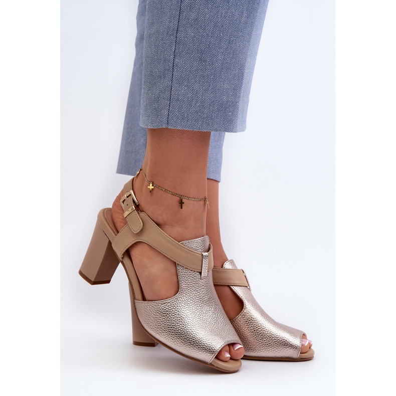 Jezzi Sandales à talons hauts pour femmes en cuir écologique, doré Queenmarie d'or 2 Jezzi Sandales à talons hauts pour femmes en cuir écologique, doré Queenmarie d'or 2