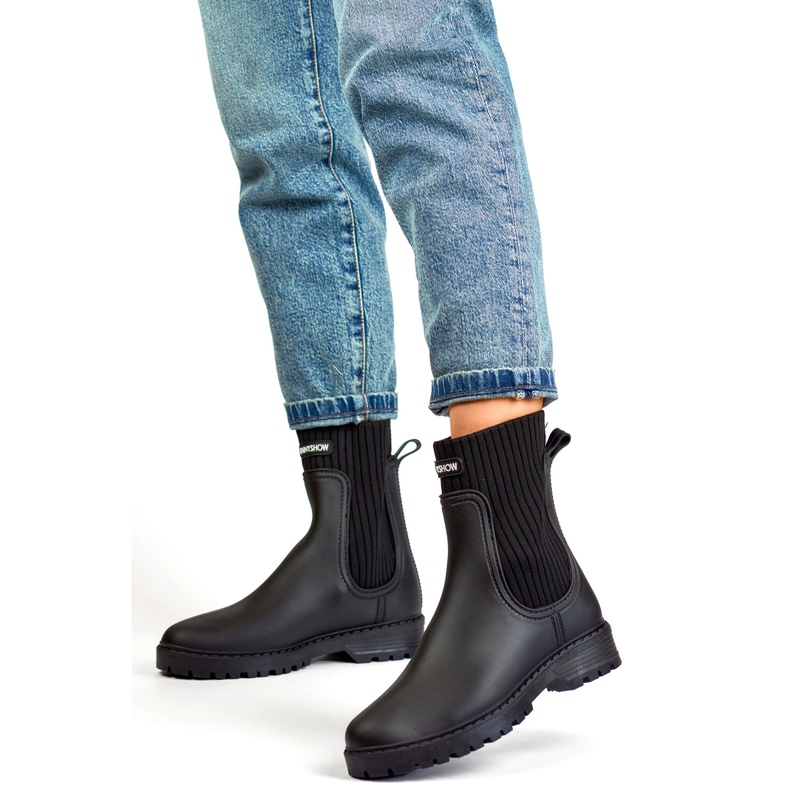 Bottines Wellington femme noires à tige chaussette élastique le noir 2 Bottines Wellington femme noires à tige chaussette élastique le noir 2