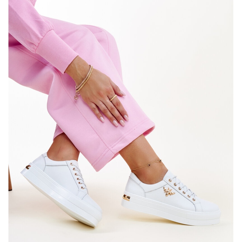 Baskets en cuir blanc à semelle épaisse Mikka blanche 1