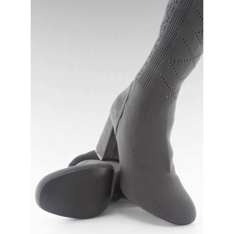Bottines chaussettes talon large gris 1 Bottines chaussettes talon large gris 1