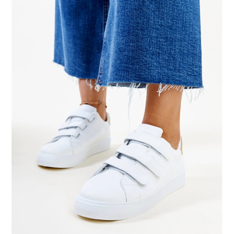 Baskets à scratch Samala blanches et dorées 1