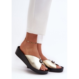 Tongs en cuir pour femmes avec décoration dorée S.Barski KV27-027 d'or 2